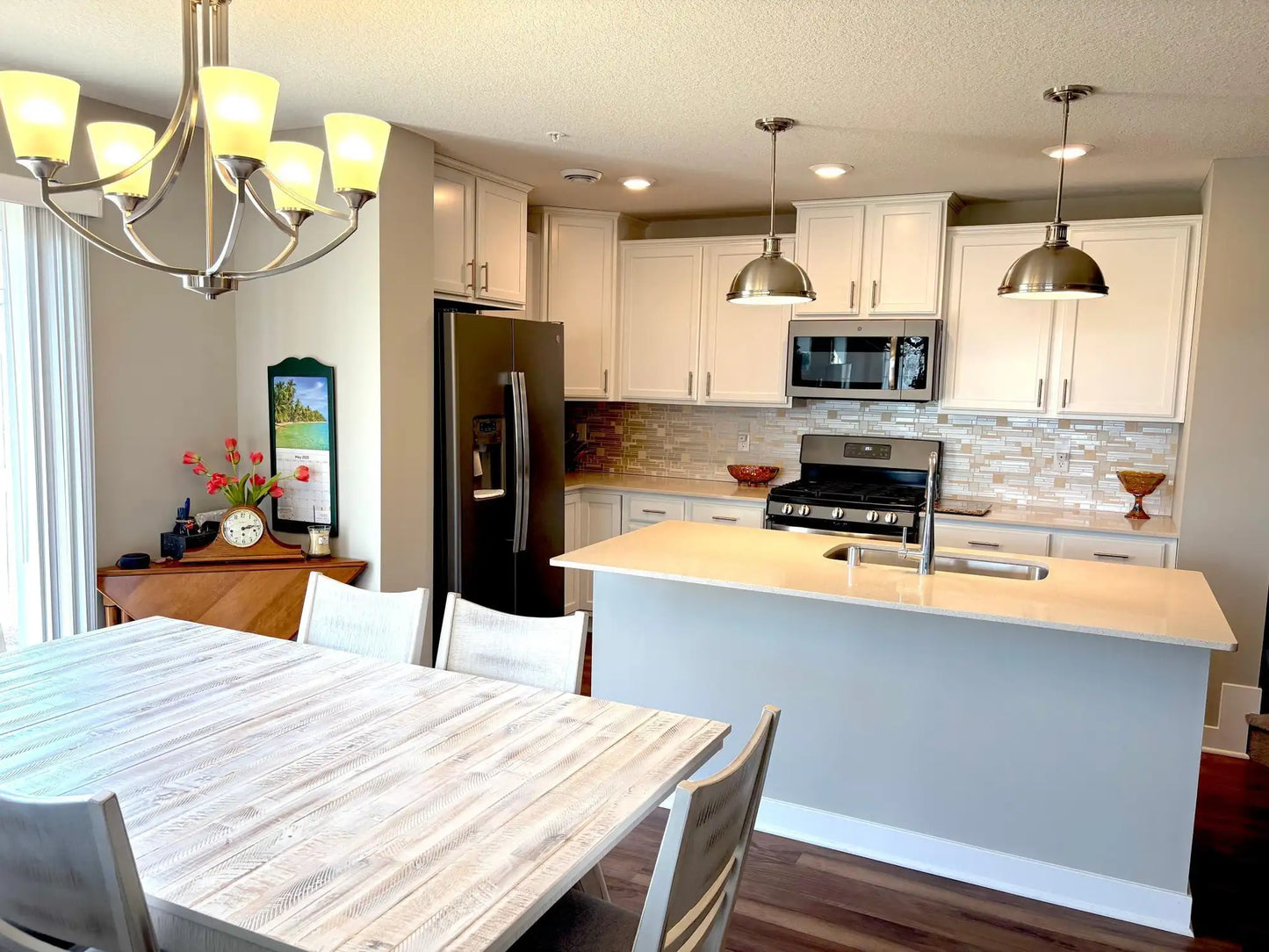 8067 Abercrombie Lane, Woodbury, MN 55129