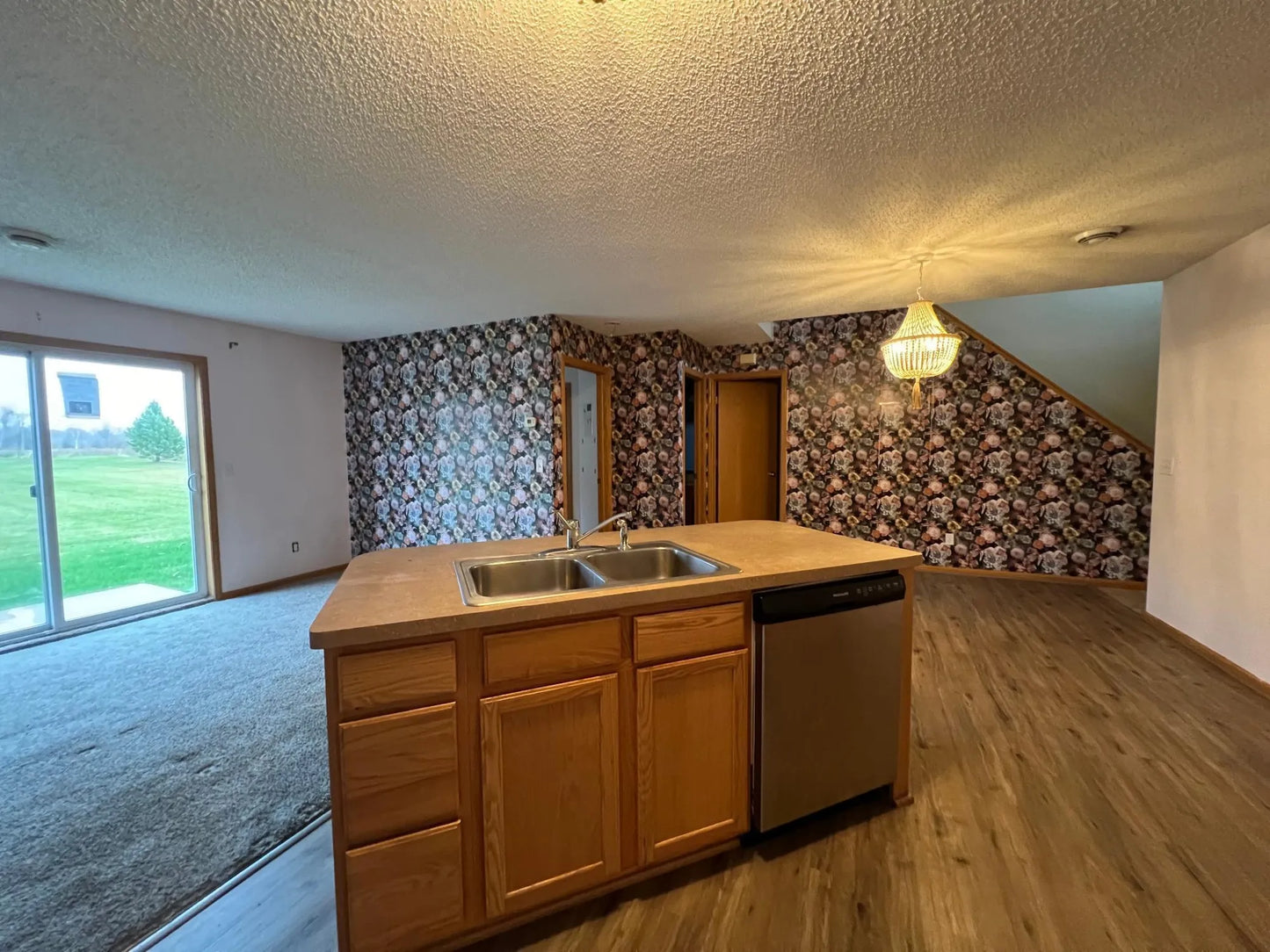 6981 91st Street, Monticello, MN 55362