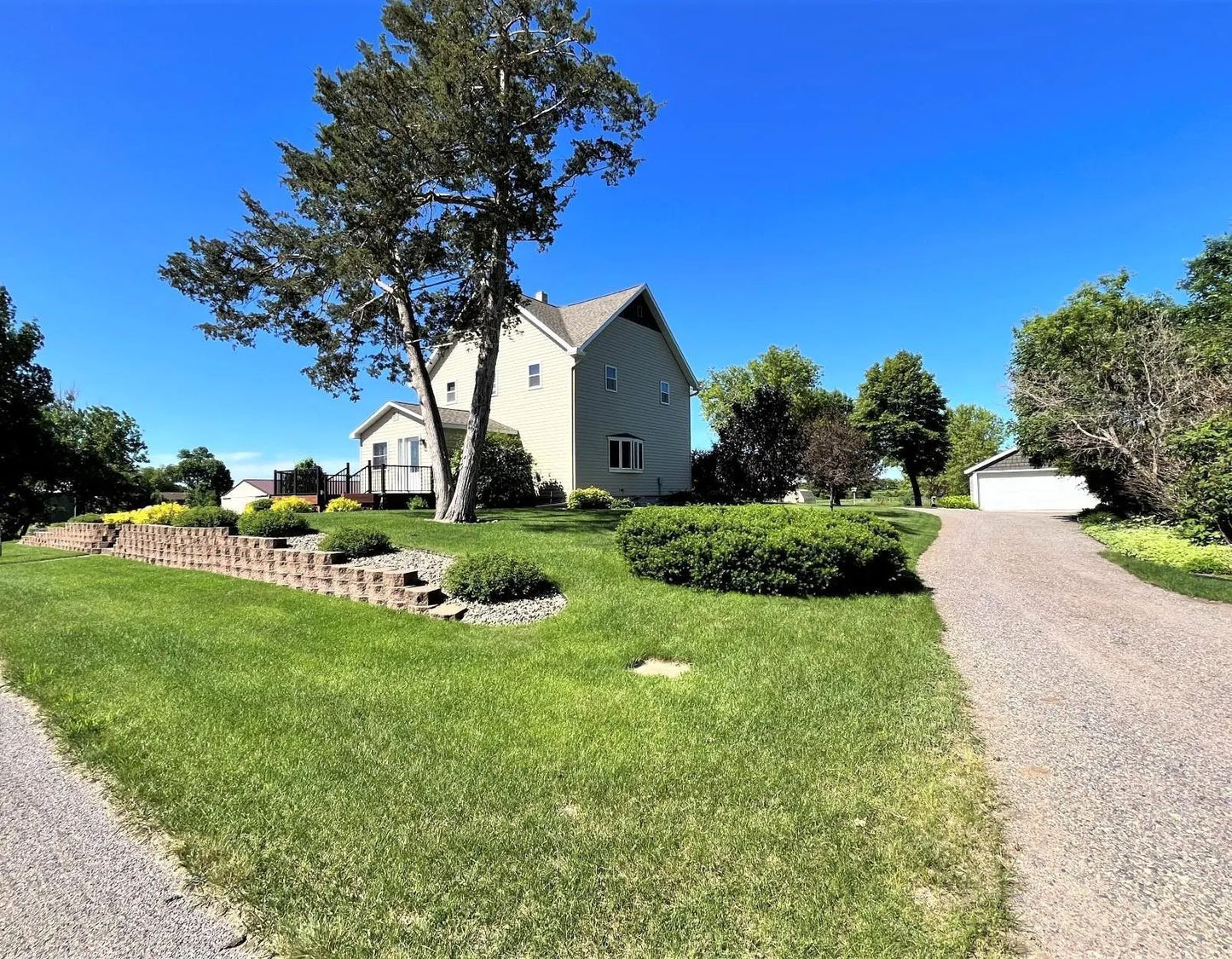 523 5th Avenue, Melrose, MN 56352