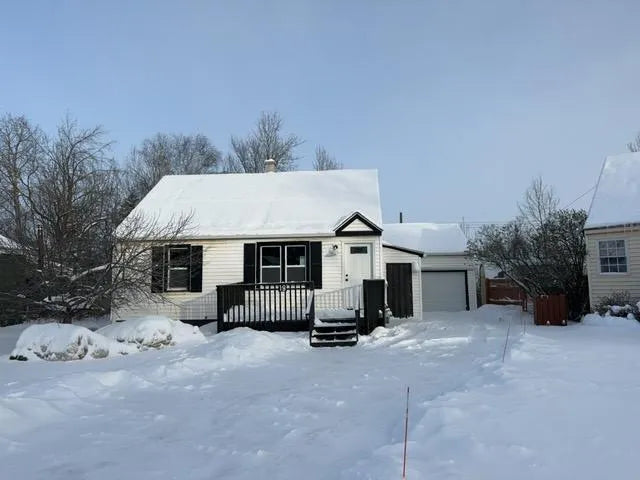 19 Cuyuna Drive, Virginia, MN 55792