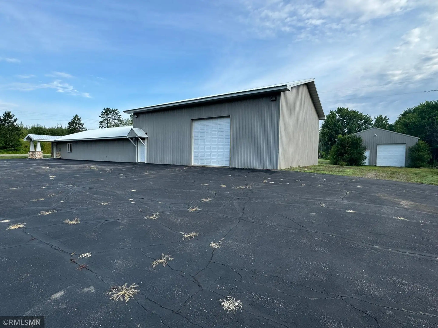 1828 Highway 65 , Mora, MN 55051