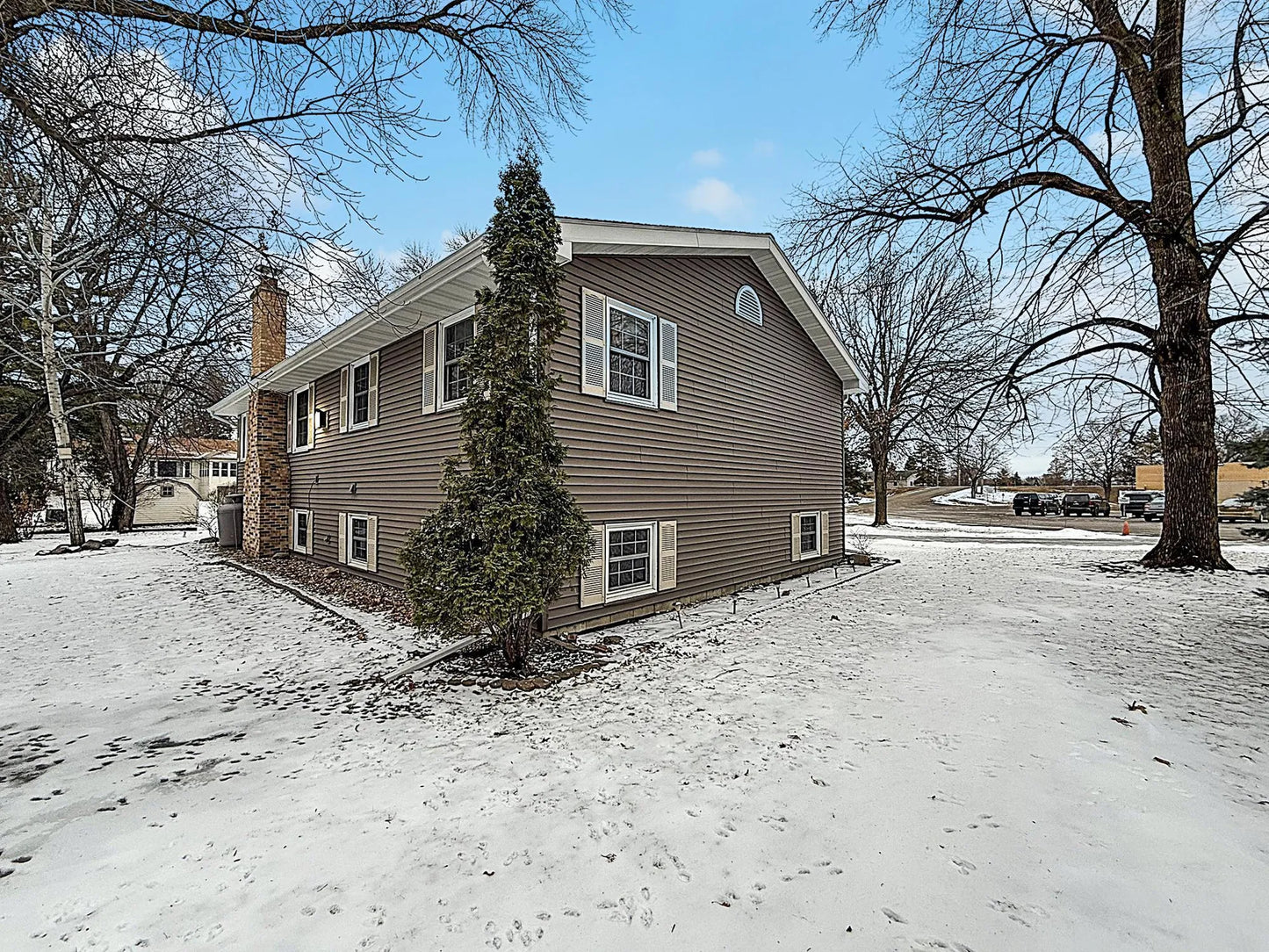 619 10th Street, Montevideo, MN 56265