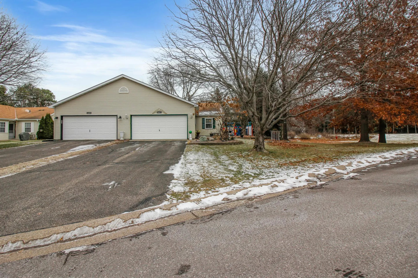 5420 Saxony Court, White Bear Twp, MN 55110