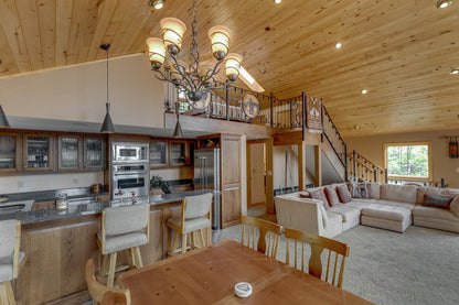 7931 Templer Point Drive, Walker, MN 56484