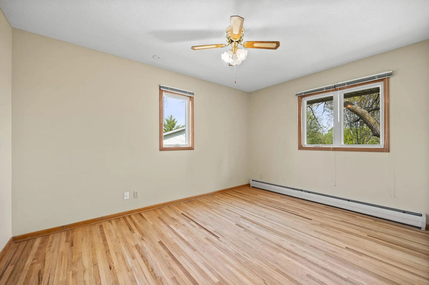 2604 River Hills Drive, Burnsville, MN 55337