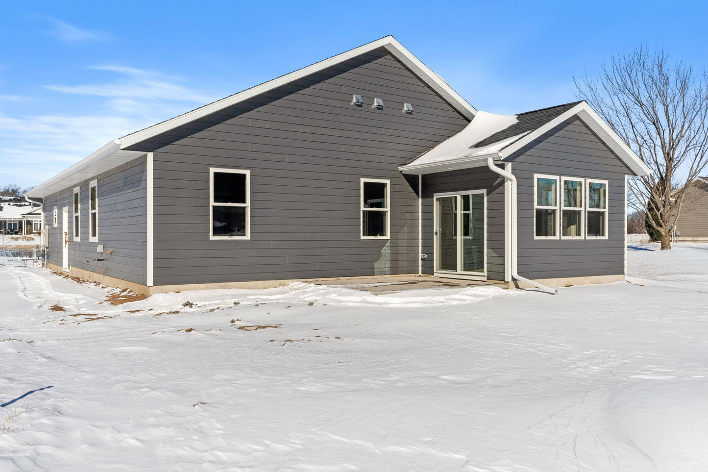 585 Cedar Drive, Lake City, MN 55041