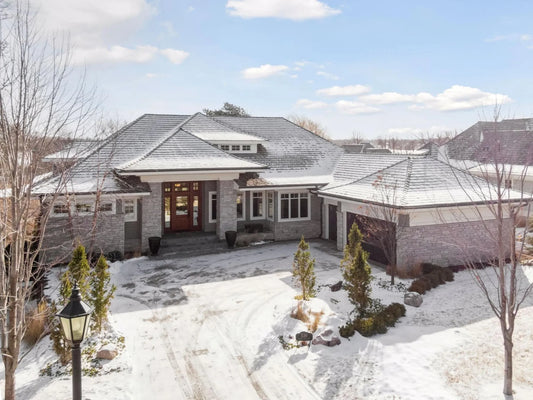 530 Locust Hills Drive, Wayzata, MN 55391