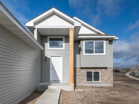 2301 Hickory Lane, Mayer, MN 55360