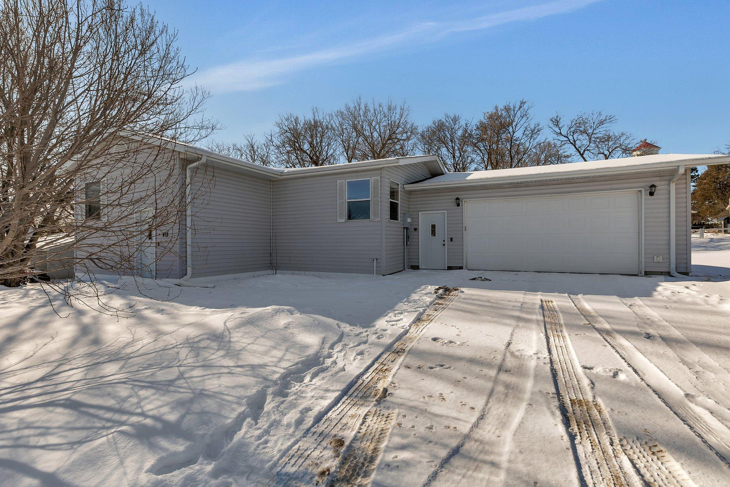 413 Cedar Avenue, Watkins, MN 55389