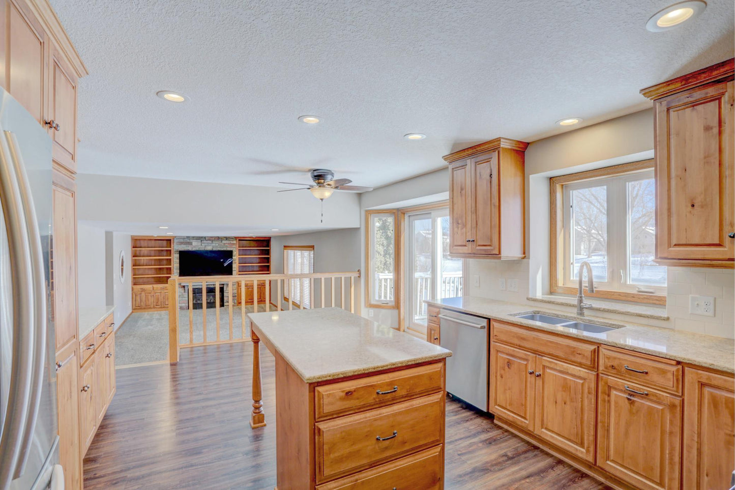 8918 Ashley Terrace, Brooklyn Park, MN 55443