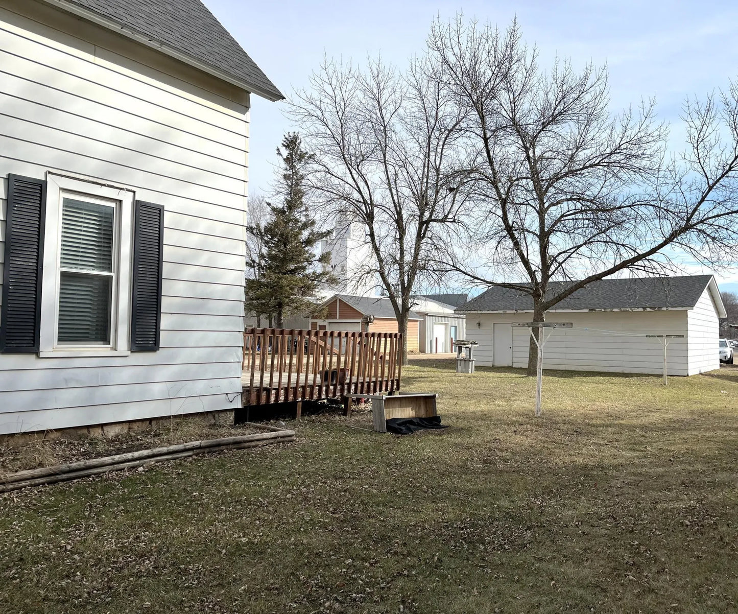 737 3rd Avenue, Windom, MN 56101