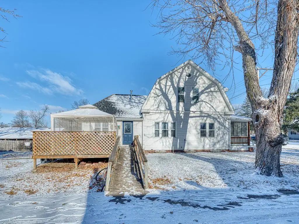 801 1st Street, Waterville, MN 56096