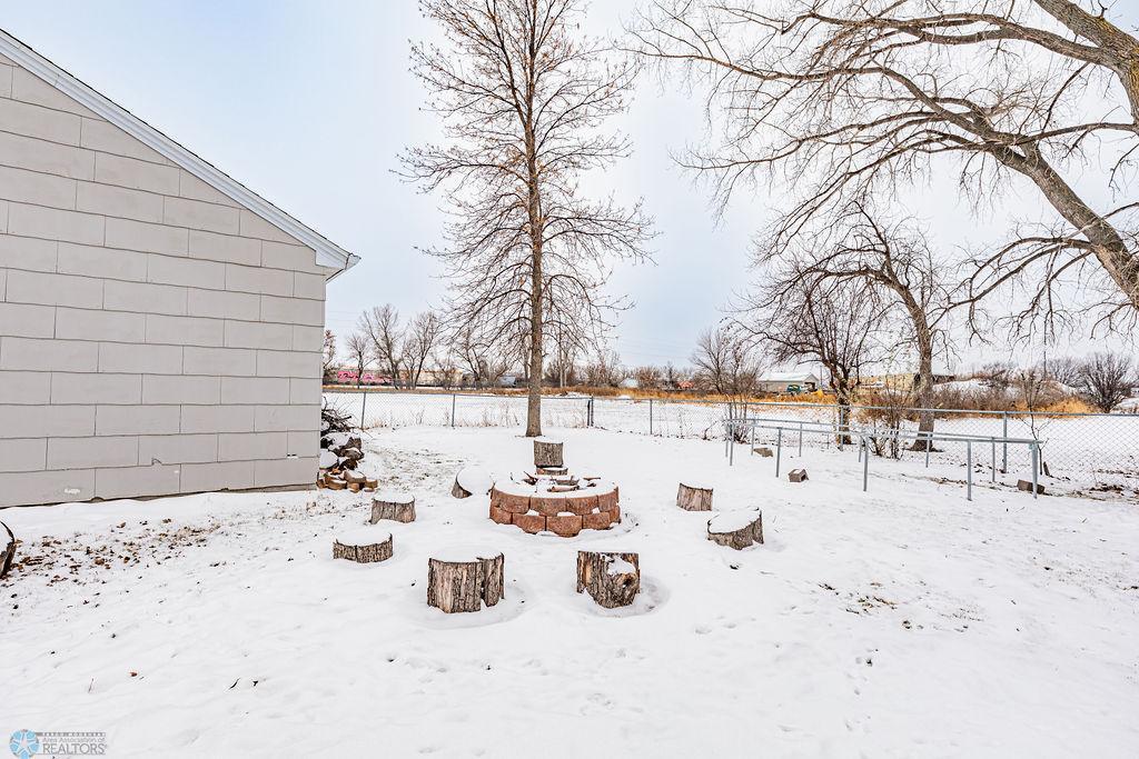 104 4th Street, Dilworth, MN 56529