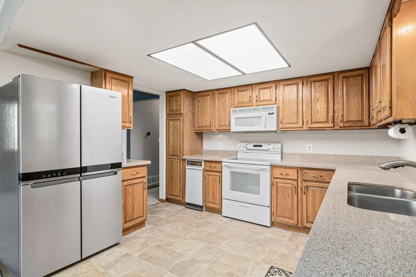 2316 Carver Avenue, Maplewood, MN 55119