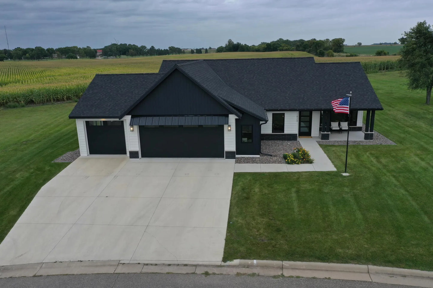 1824 Shady Lane, Willmar, MN 56201