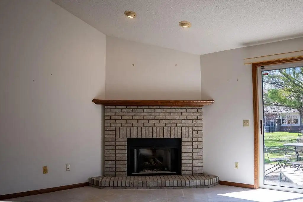 5687 Dunlap Avenue, Shoreview, MN 55126