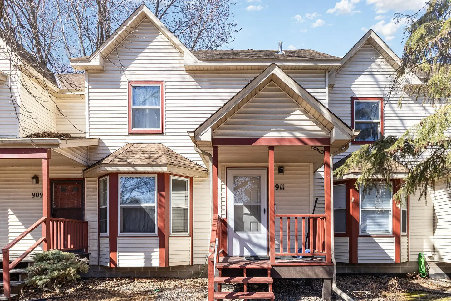 911 Marion Street, Saint Paul, MN 55117