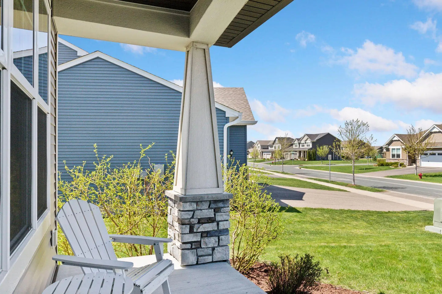 1225 Crosswinds Way, Waconia, MN 55387