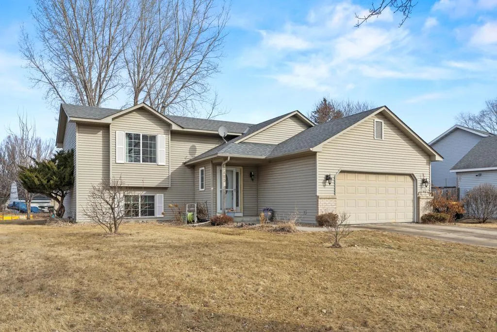 5485 193rd Street, Farmington, MN 55024