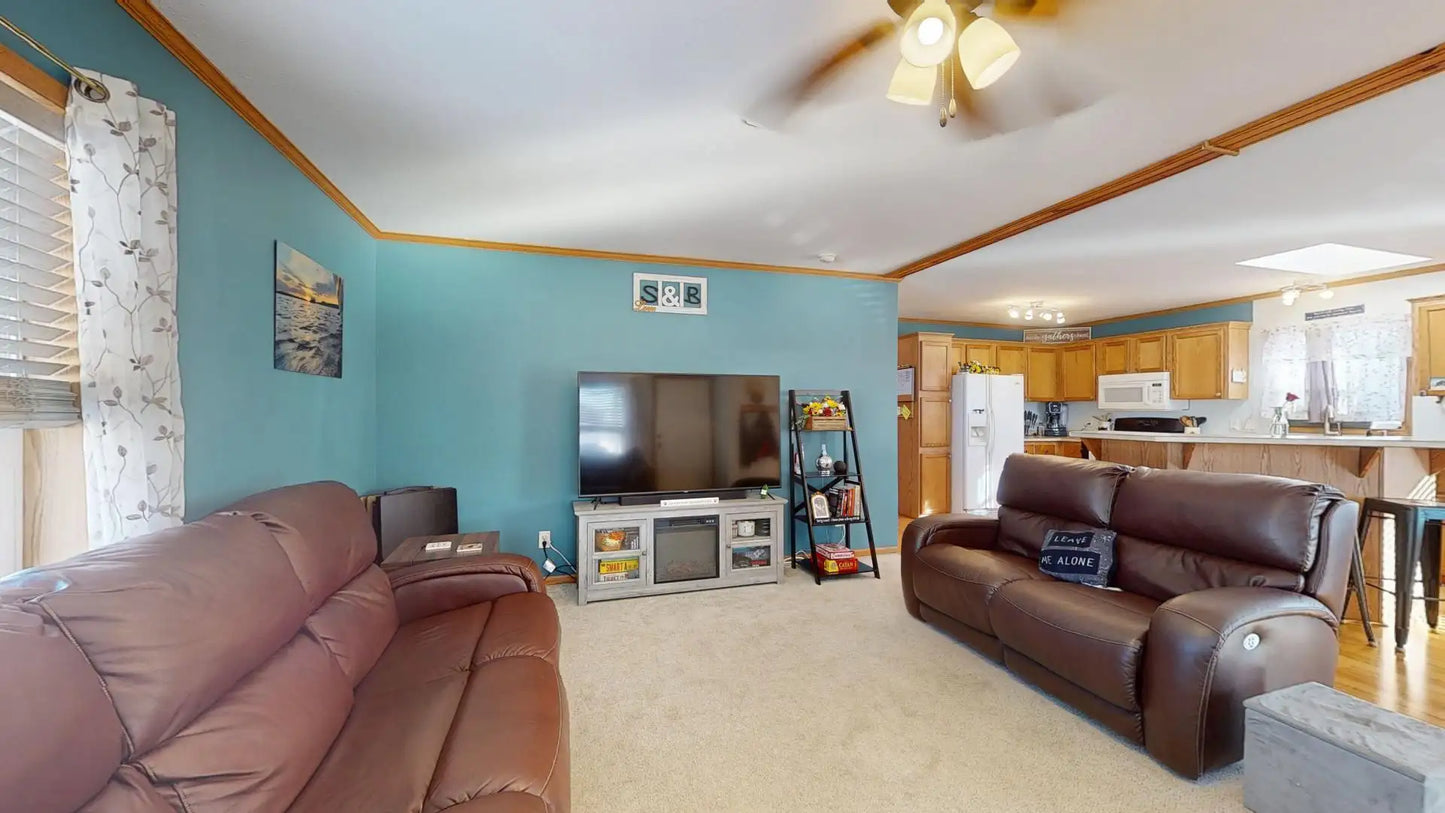 2026 Nightingale Avenue, Stewartville, MN 55976