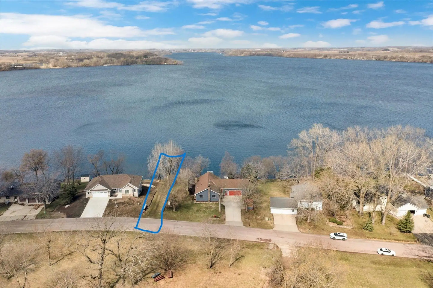 707 Tetonka View Drive, Waterville, MN 56096