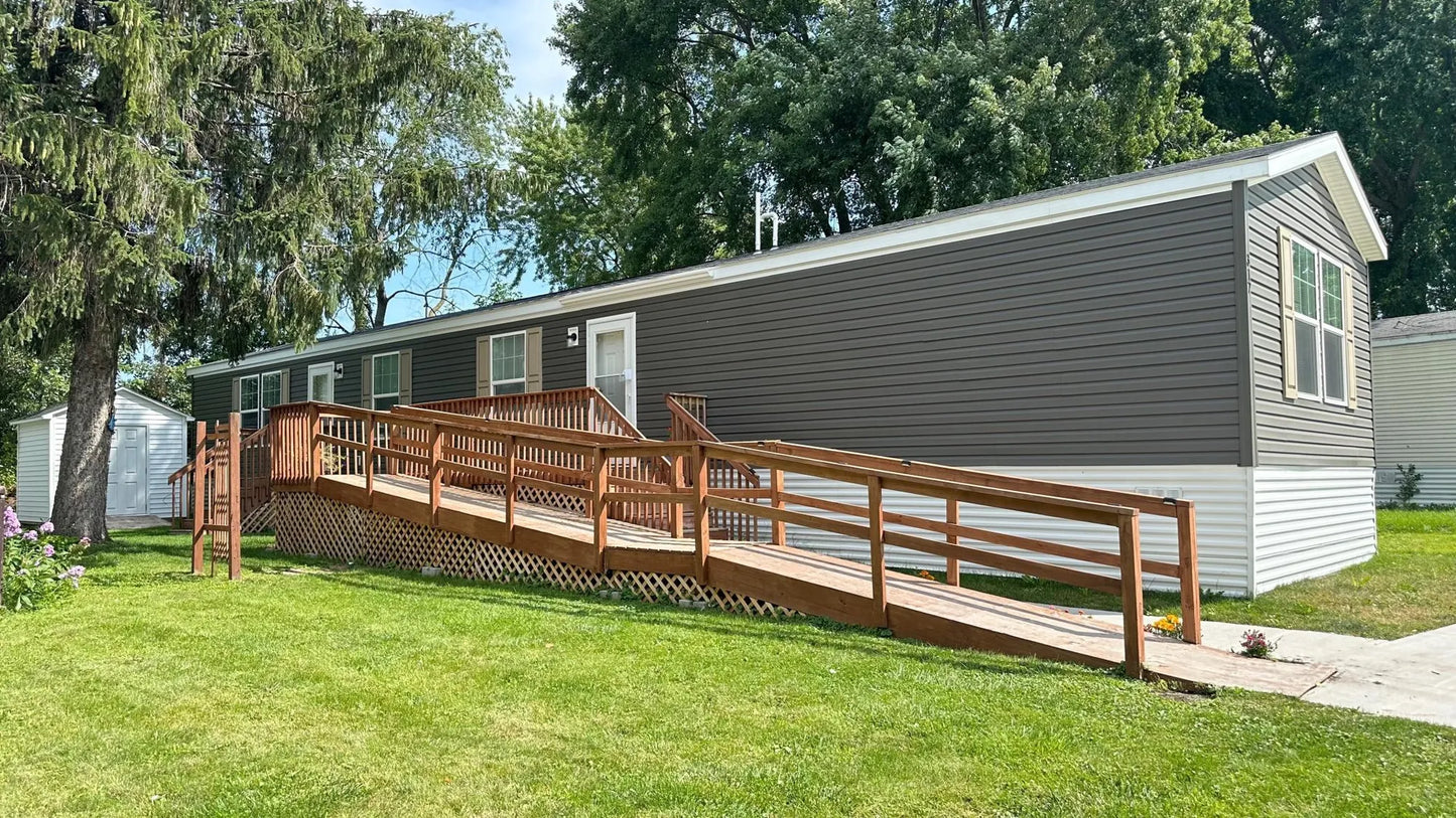 317 23rd Street, Stewartville, MN 55976