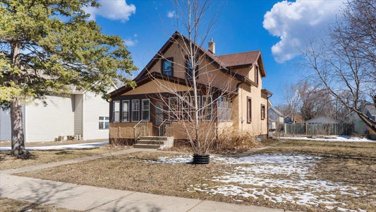 814 10th Avenue, Saint Cloud, MN 56303