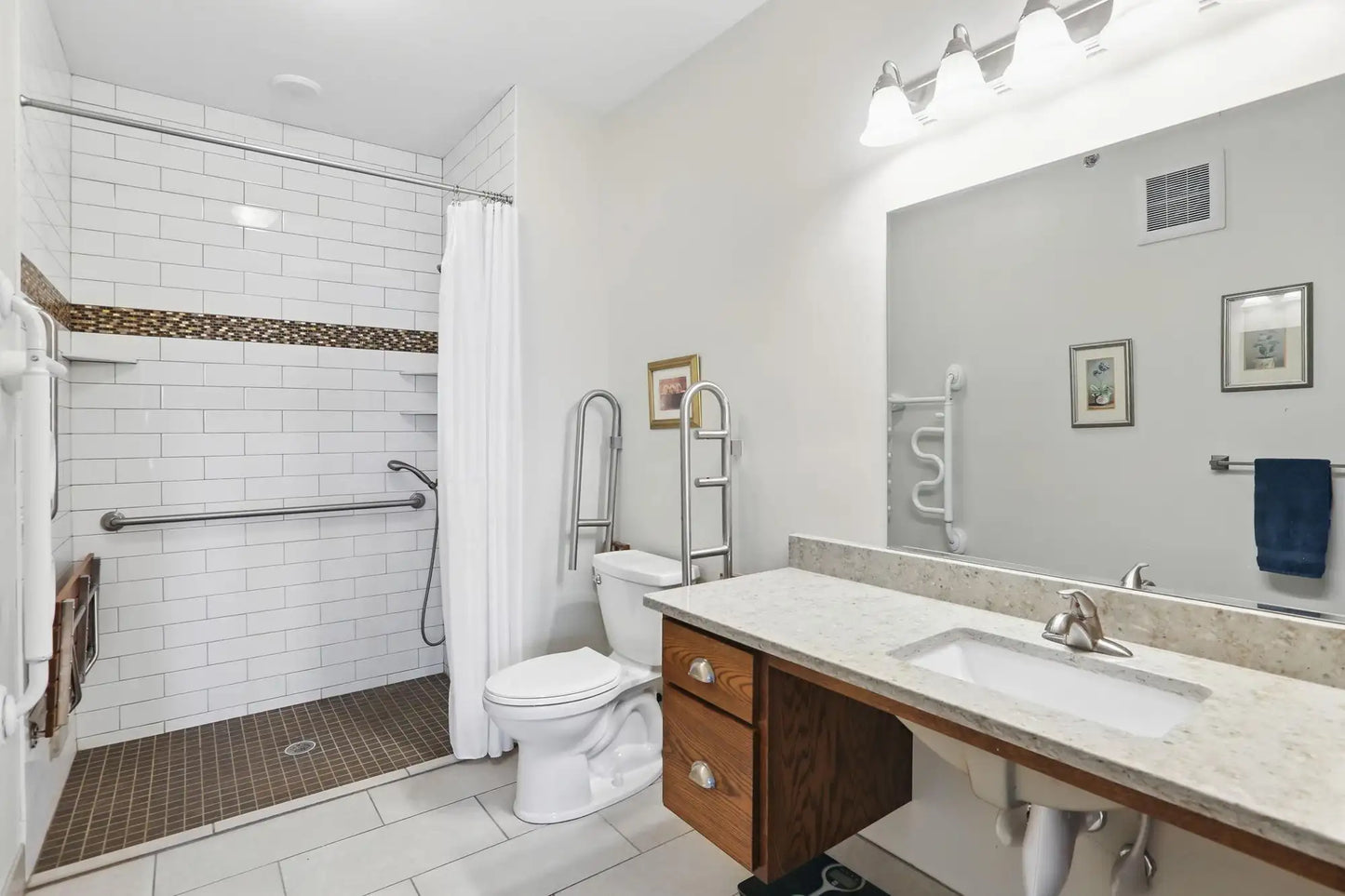 601 Levander Way, South Saint Paul, MN 55075