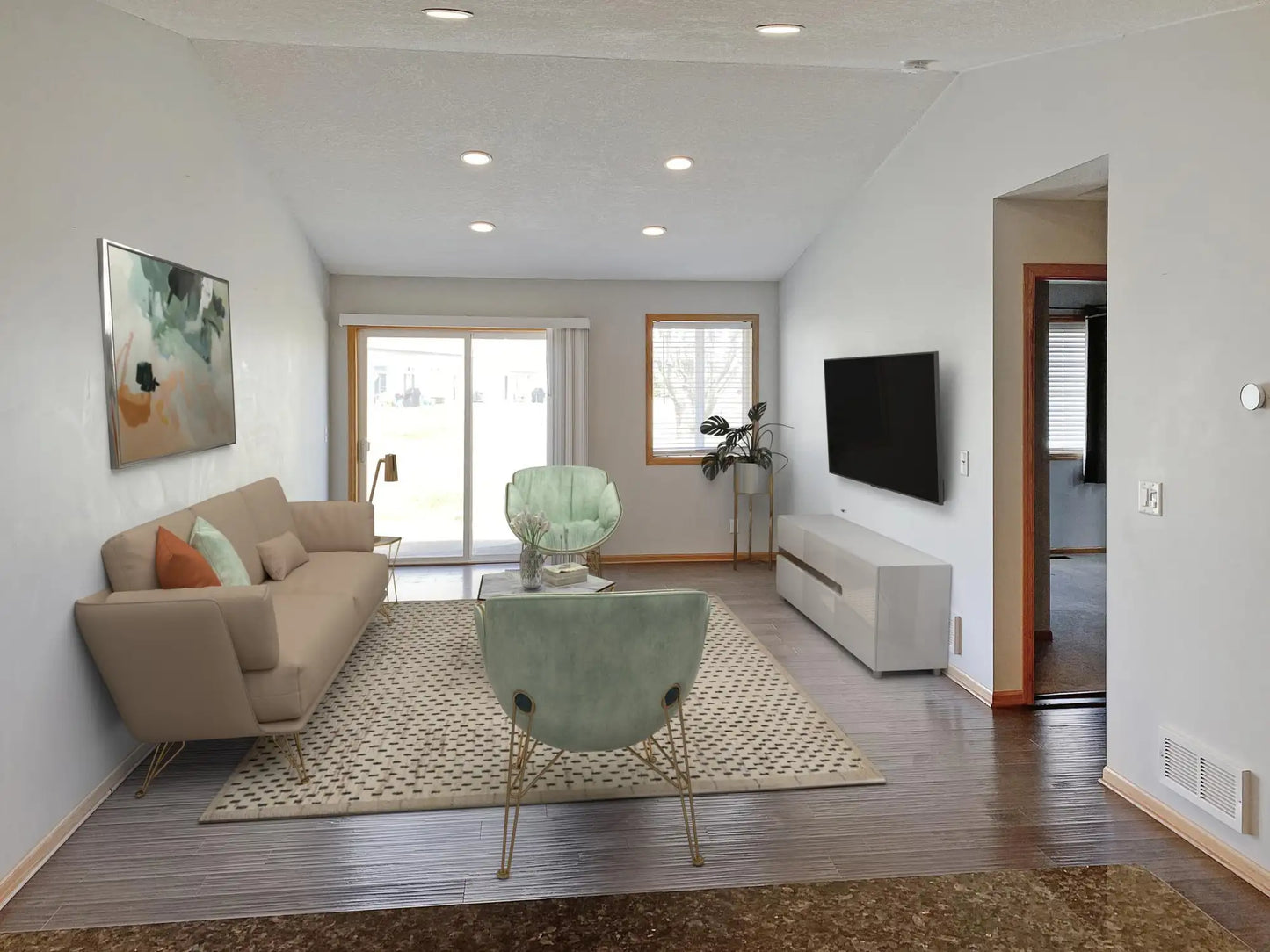 2184 Cleveland Way, Cambridge, MN 55008