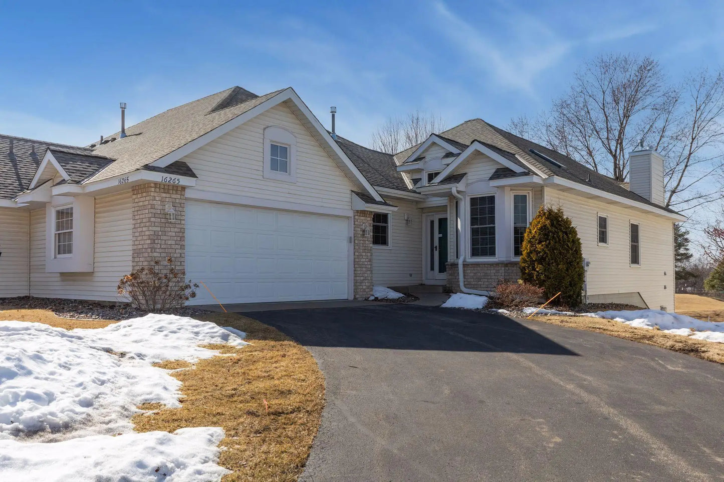 16265 Crystal Hills Drive, Lakeville, MN 55044