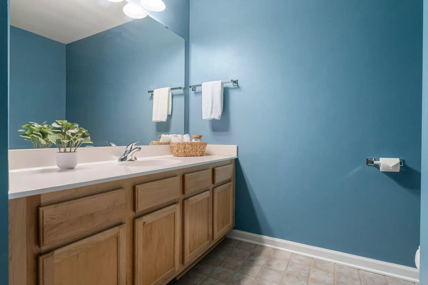 8083 Magnolia Lane, Maple Grove, MN 55369