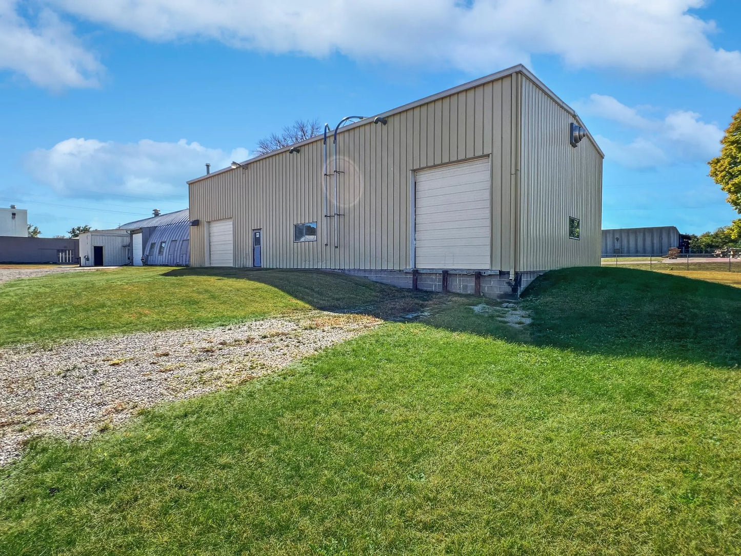 805 10th Street, Fairmont, MN 56031