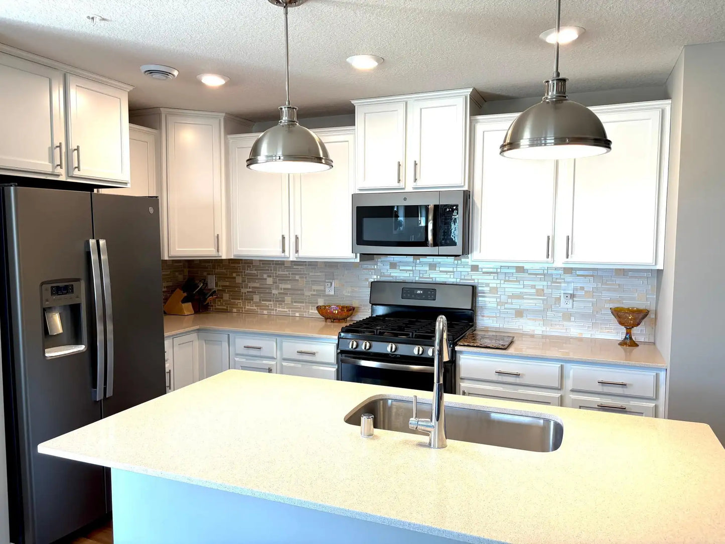 8067 Abercrombie Lane, Woodbury, MN 55129