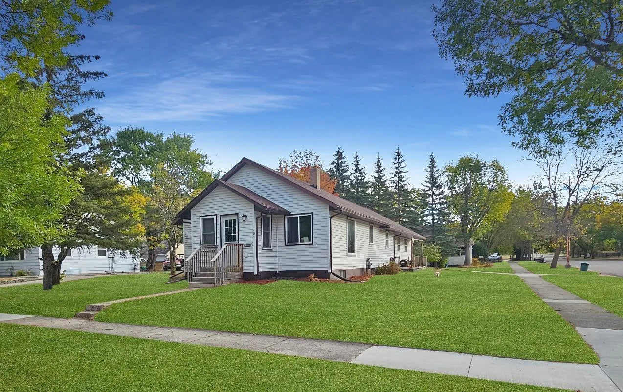 404 Eaton Avenue, Fosston, MN 56542