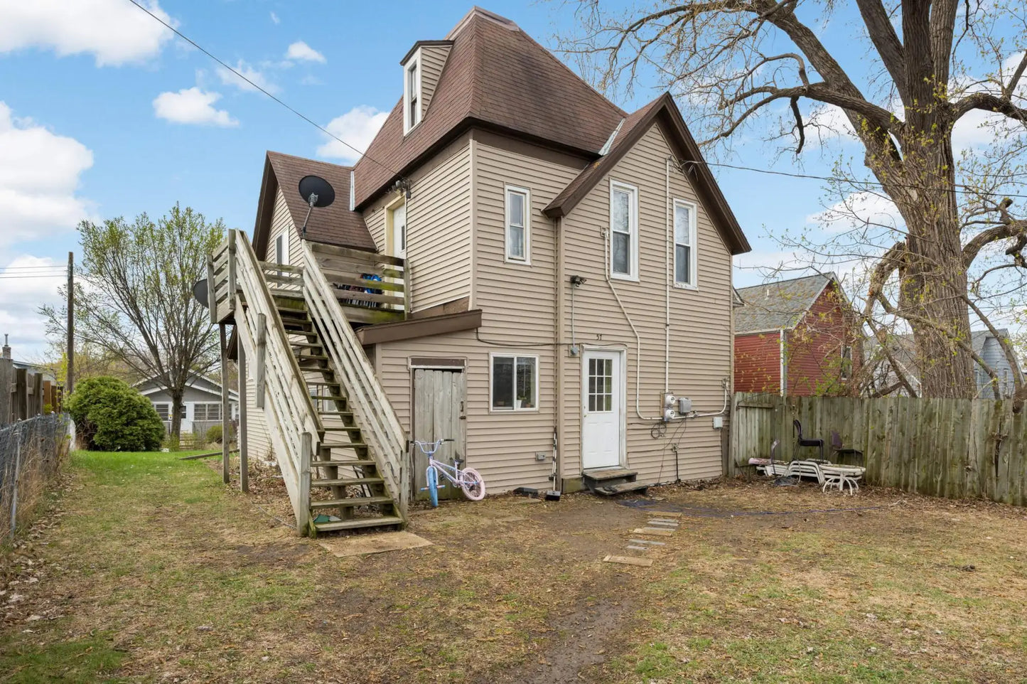 57 Jessamine Avenue, Saint Paul, MN 55117