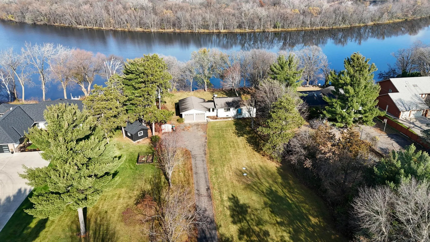 4446 Pine Point Road, Sartell, MN 56377