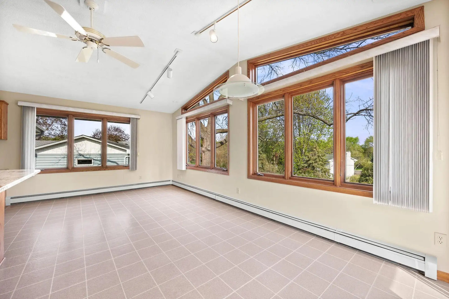 2604 River Hills Drive, Burnsville, MN 55337