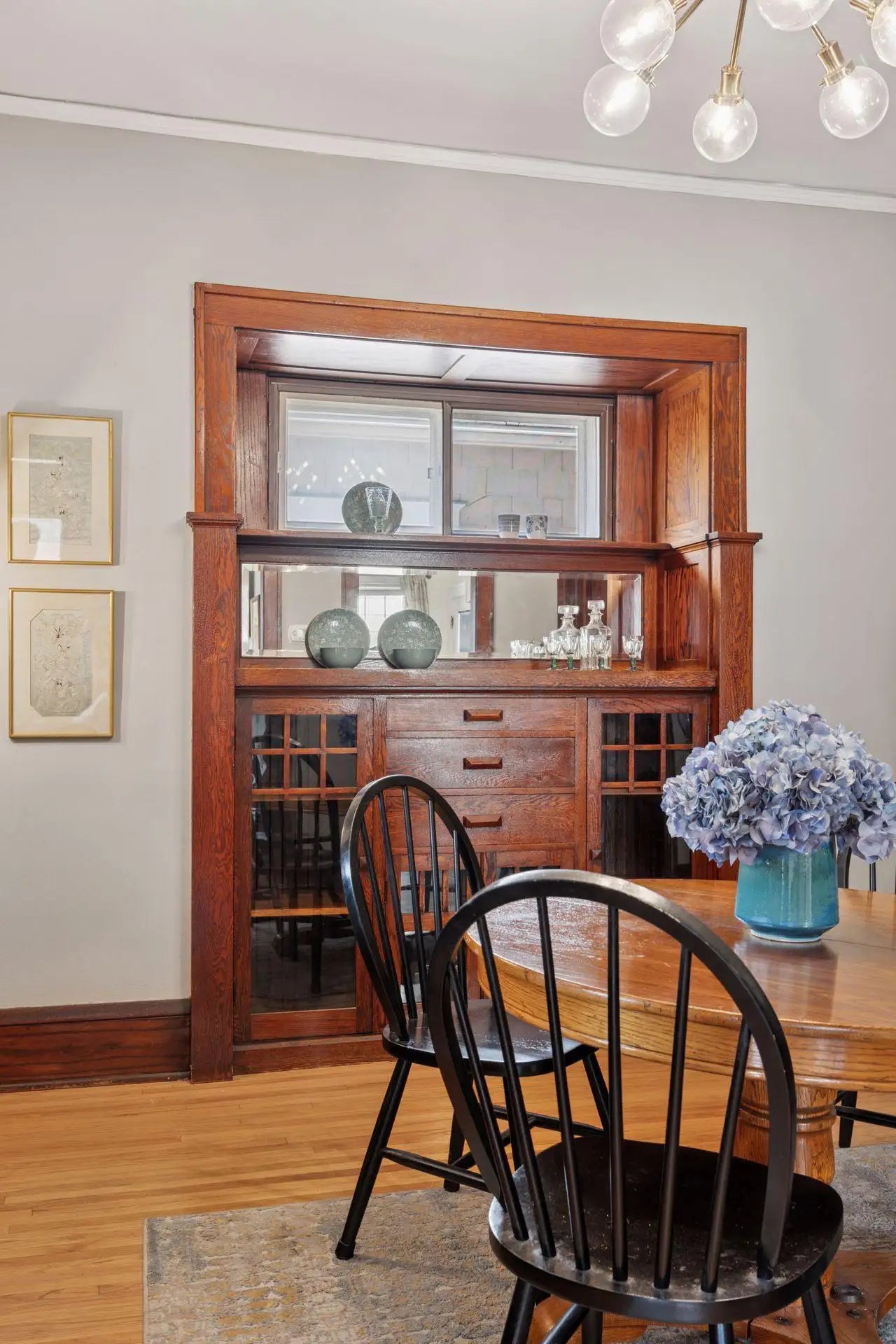 807 Hamline Avenue, Saint Paul, MN 55104