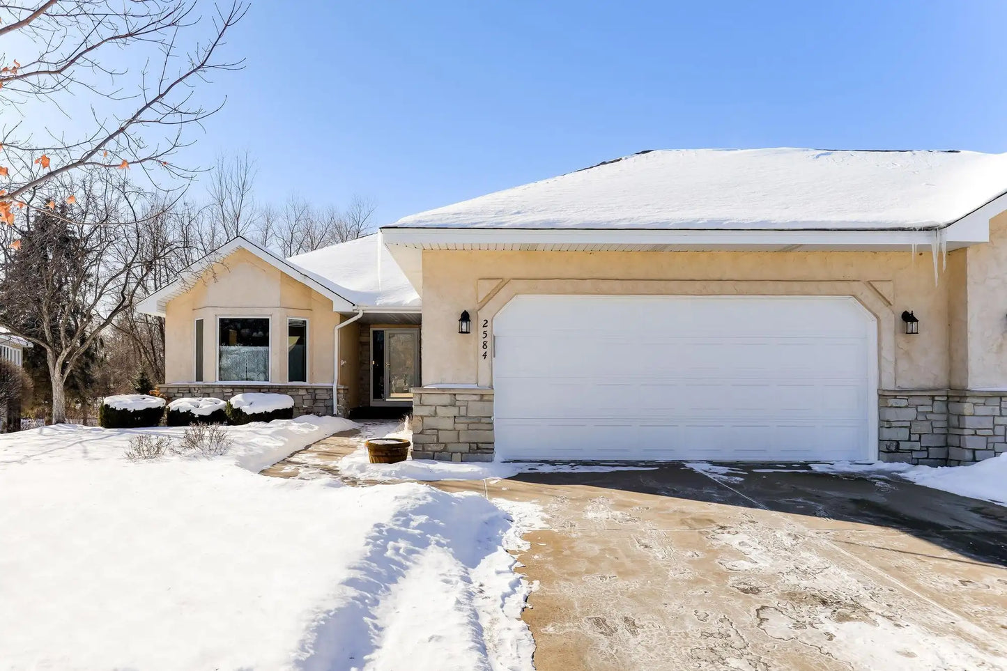 2584 Parkview Court, White Bear Twp, MN 55110