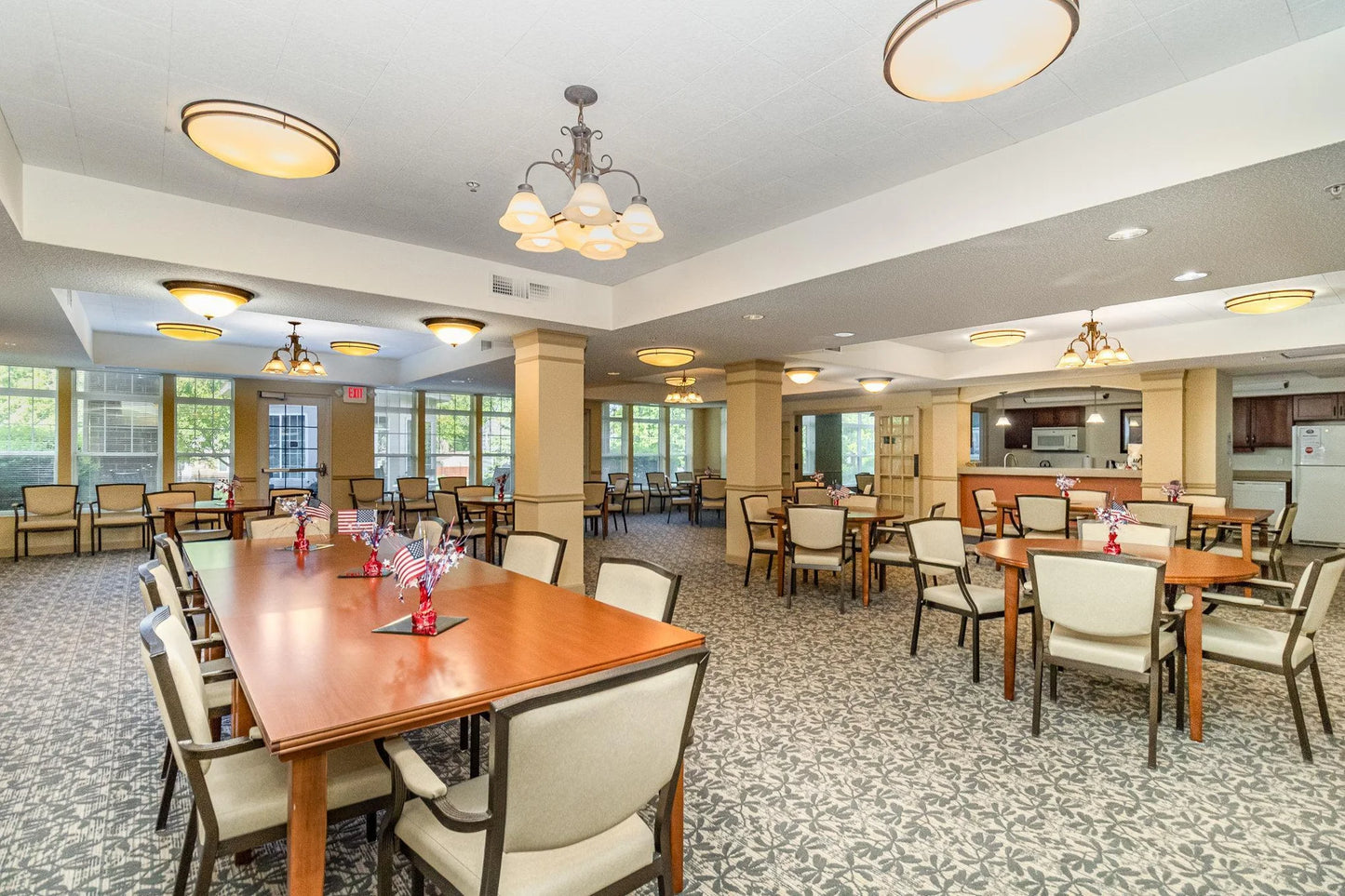 935 Ferndale Street, Maplewood, MN 55119