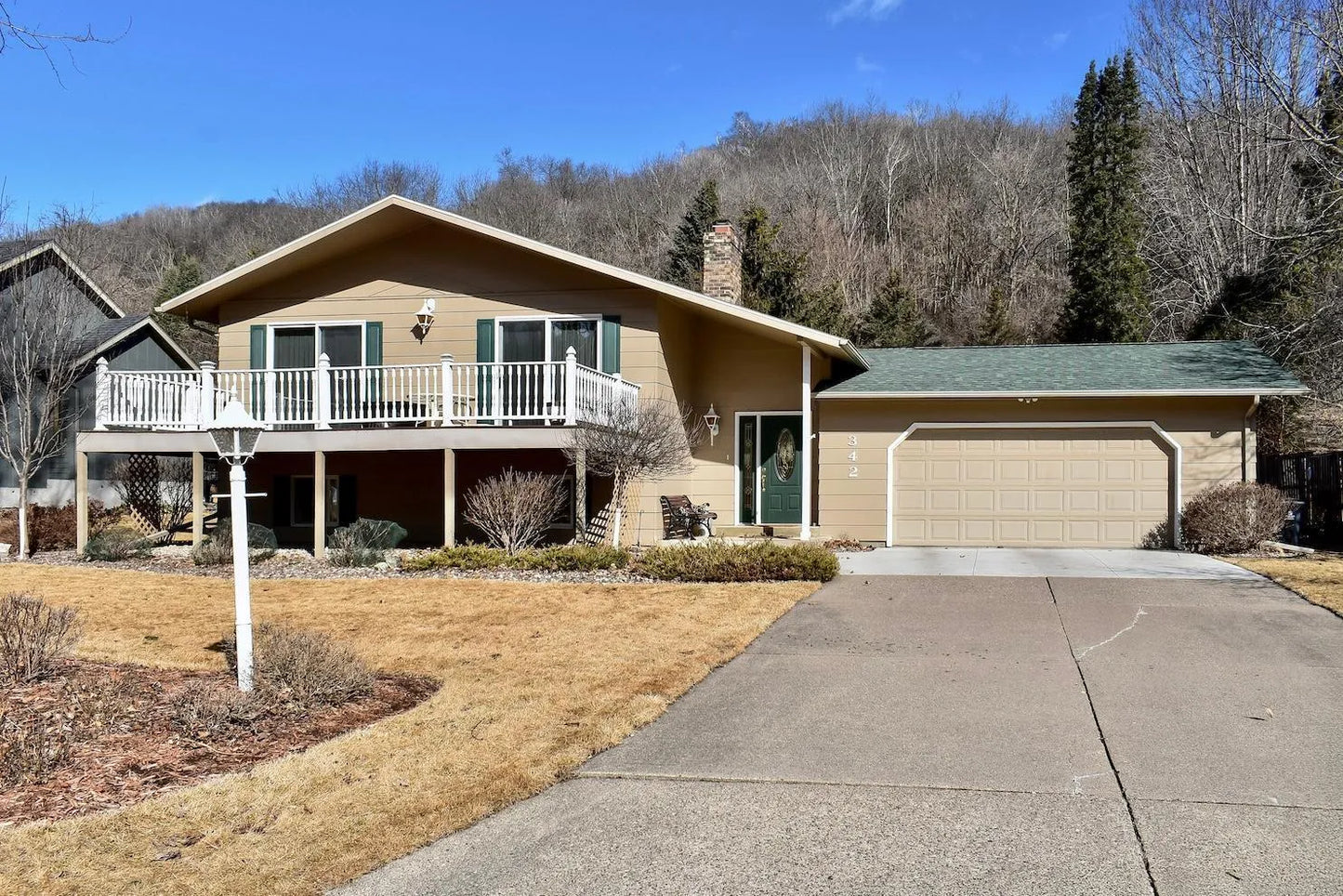 342 Pleasant Hill Drive, Winona, MN 55987