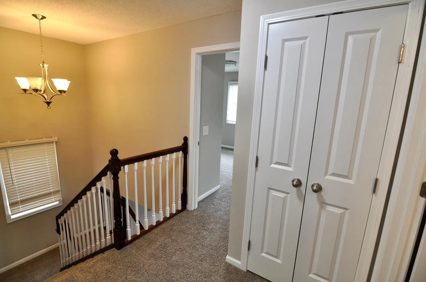809 Russell Avenue, Minneapolis, MN 55411