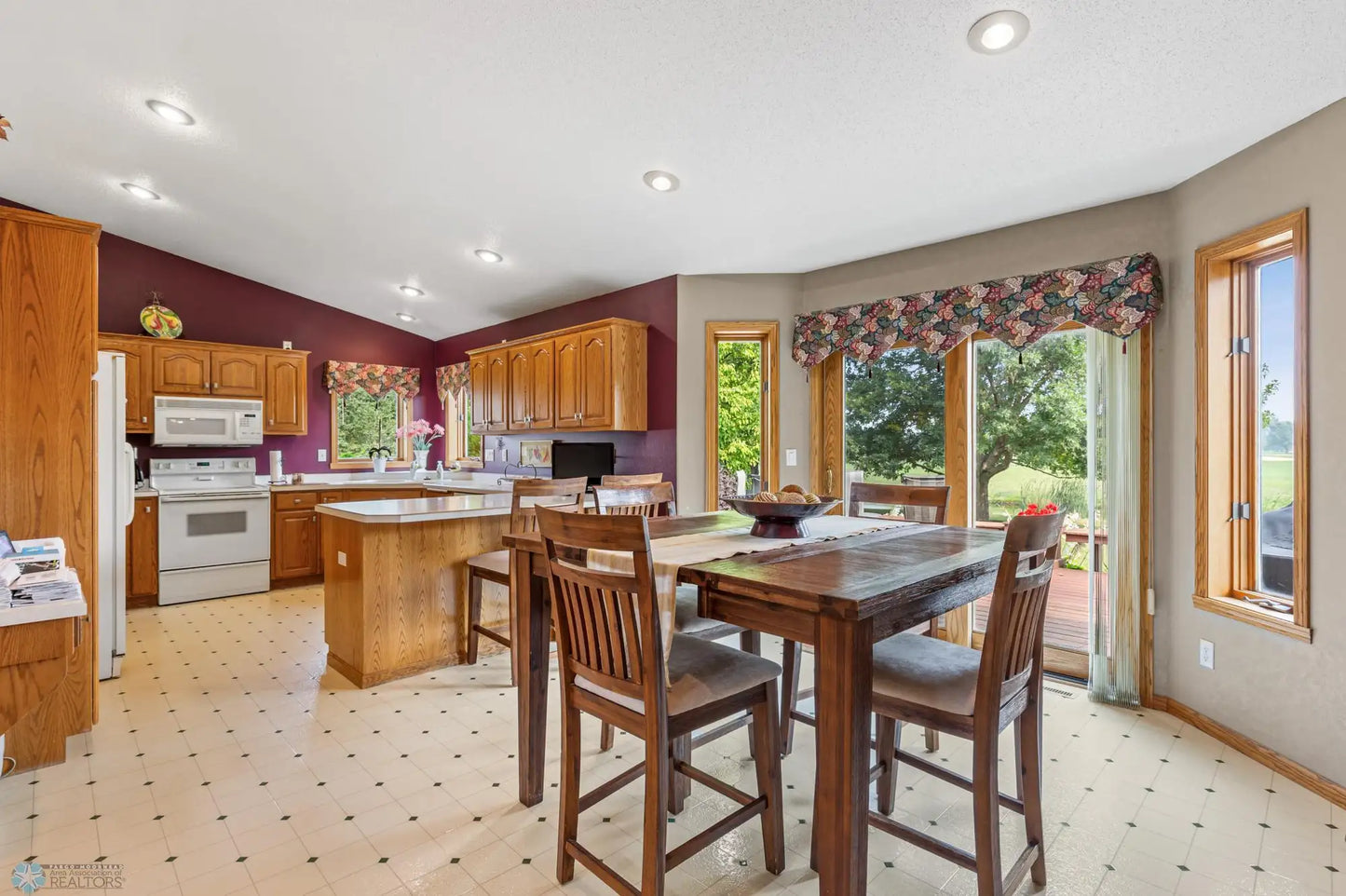 3516 Westmoor Drive, Moorhead, MN 56560