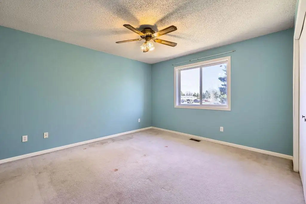 564 Kendall Drive, Hastings, MN 55033