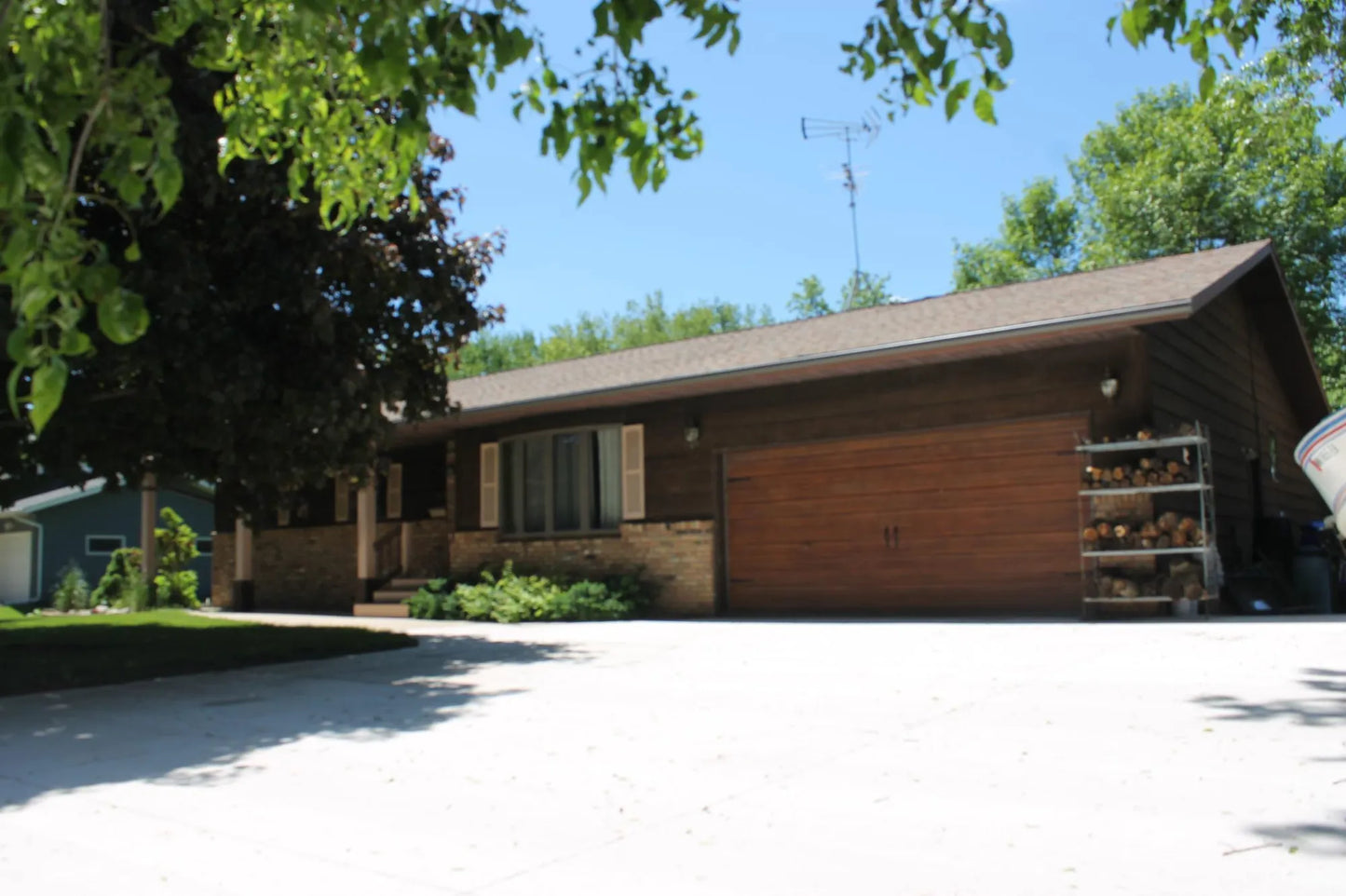 613 Lake Avenue, Fulda, MN 56131