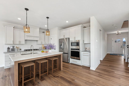 10261 Shadyview Lane, Maple Grove, MN 55311