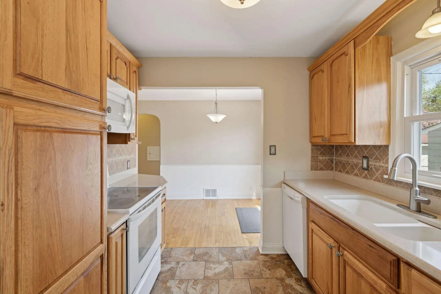 3153 Jersey Avenue, Saint Louis Park, MN 55426