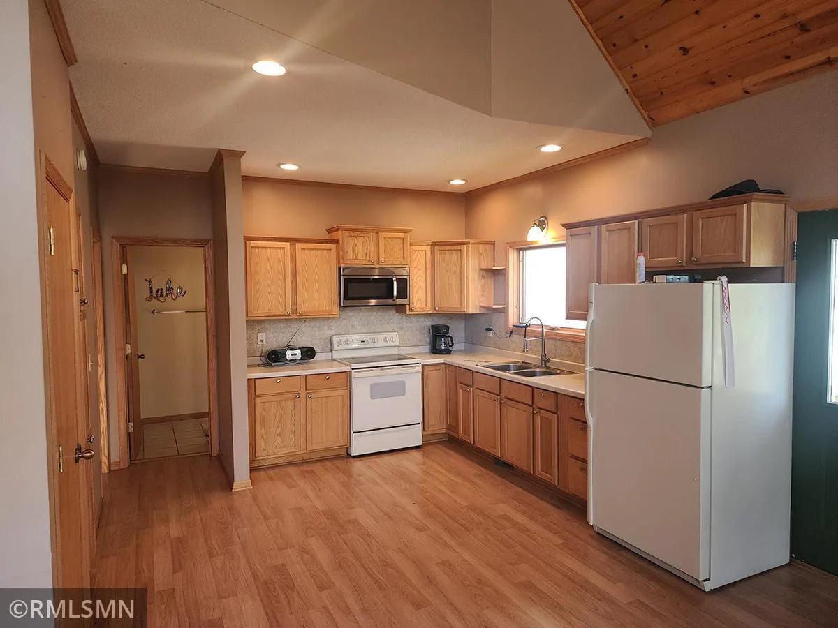 6774 Kabekona Bay Drive, Shingobee Twp, MN 56484