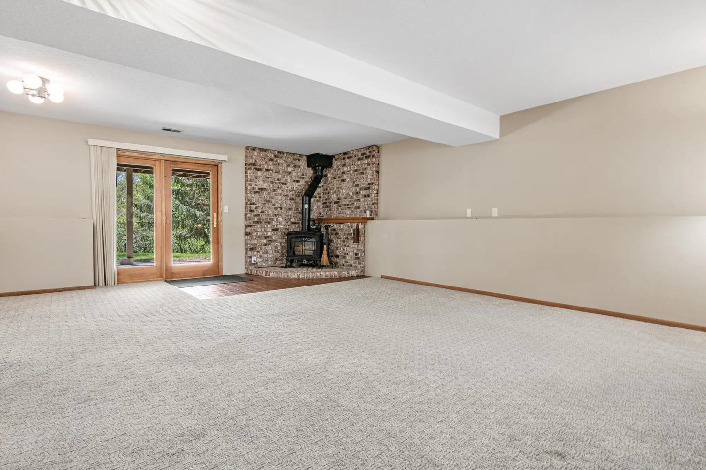 2316 Carver Avenue, Maplewood, MN 55119