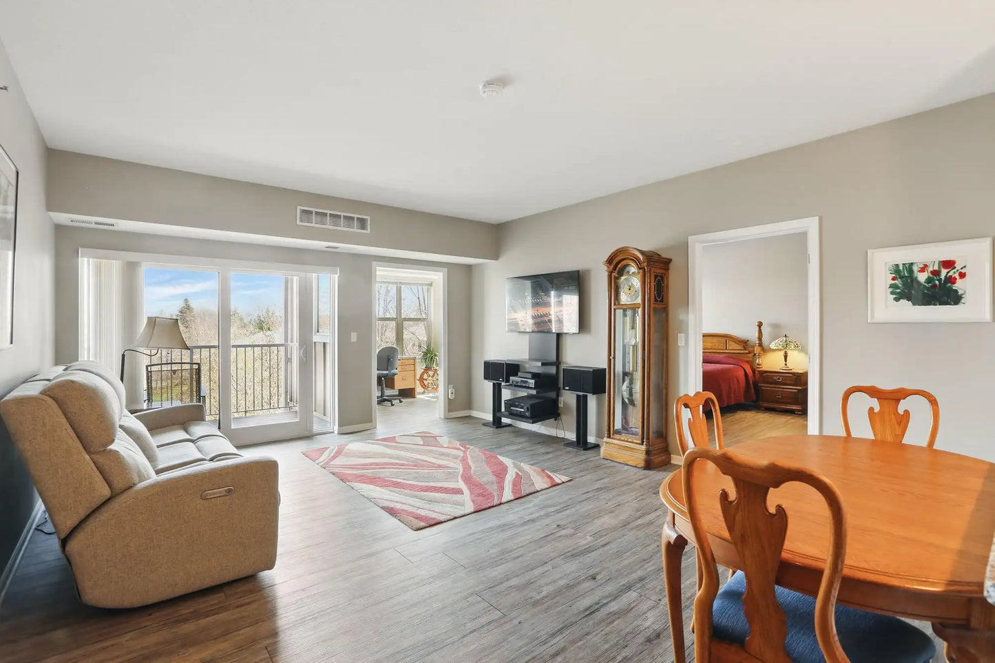 601 Levander Way, South Saint Paul, MN 55075